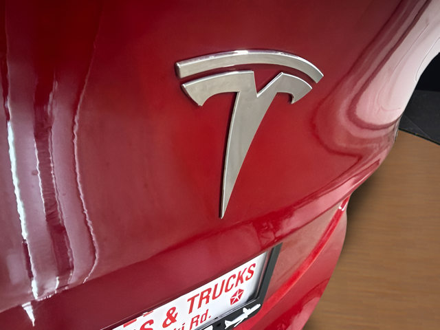 2022 Tesla Model 3 Rear-Wheel Drive