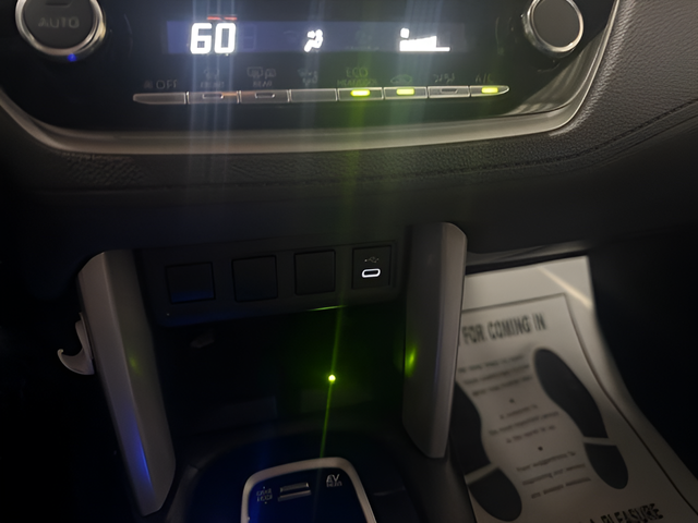 2024 Toyota Corolla Cross Hybrid SE