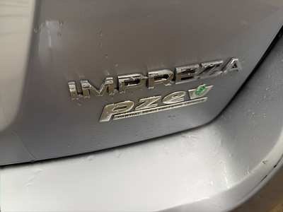 2012 Subaru Impreza 2.0i Premium