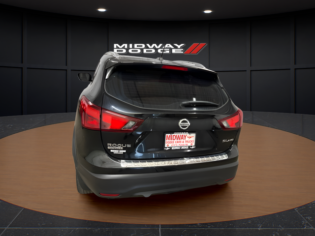 2017 Nissan Rogue Sport SL