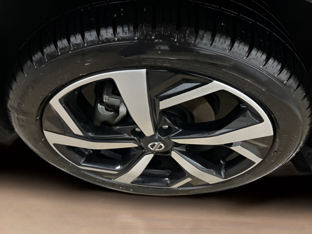 2022 Nissan Rogue Sport SL AWD Xtronic CVT