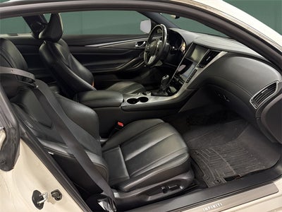 2017 INFINITI Q60 3.0t Premium