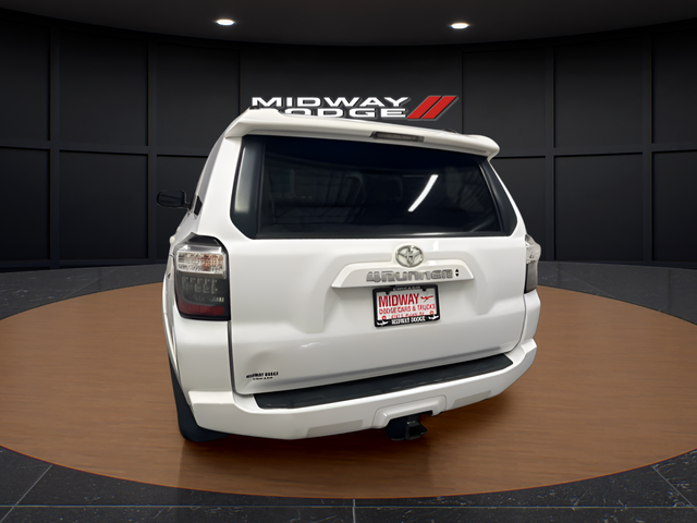 2022 Toyota 4Runner SR5