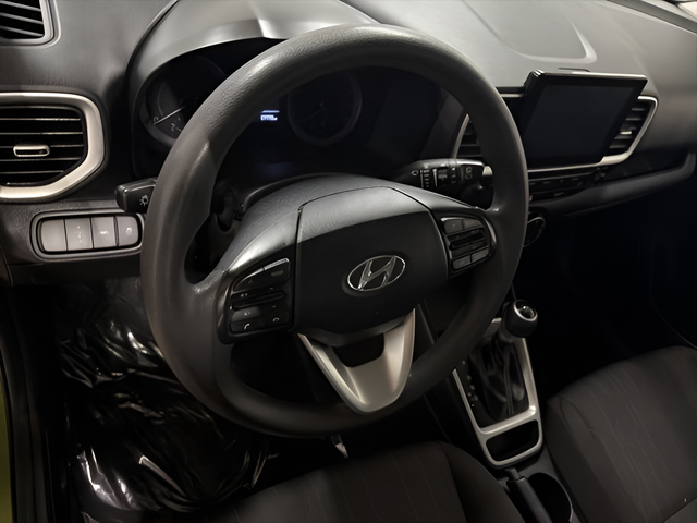 2022 Hyundai Venue SE