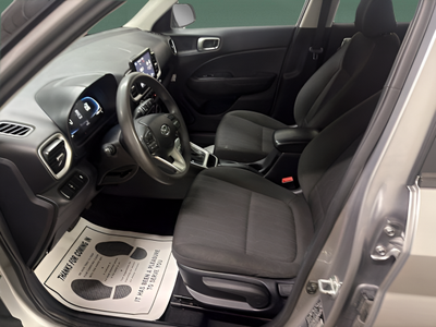2024 Hyundai Venue SE