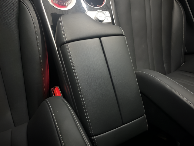 2025 Genesis GV80 2.5T Standard AWD