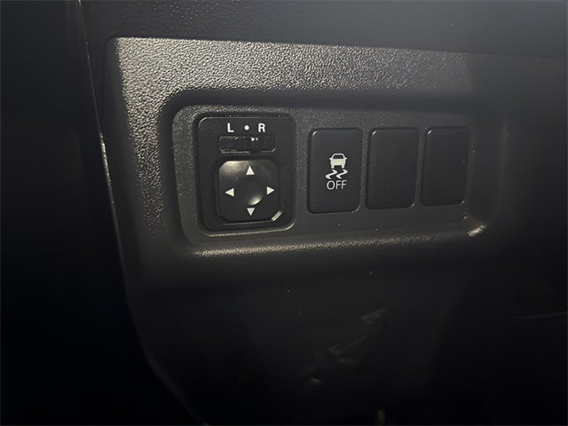 2020 Mitsubishi Mirage ES