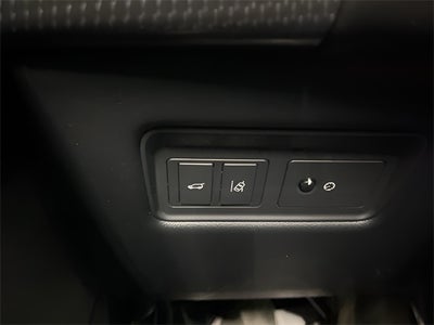 2017 Land Rover Range Rover Sport 5.0L V8 Supercharged SVR