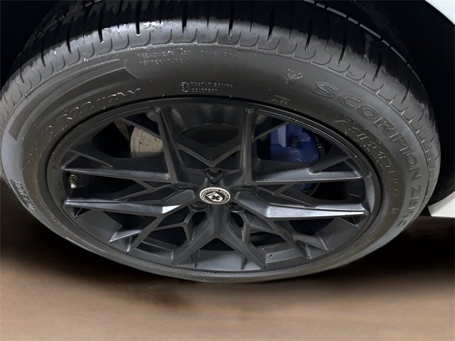 2017 Land Rover Range Rover Sport 5.0L V8 Supercharged SVR