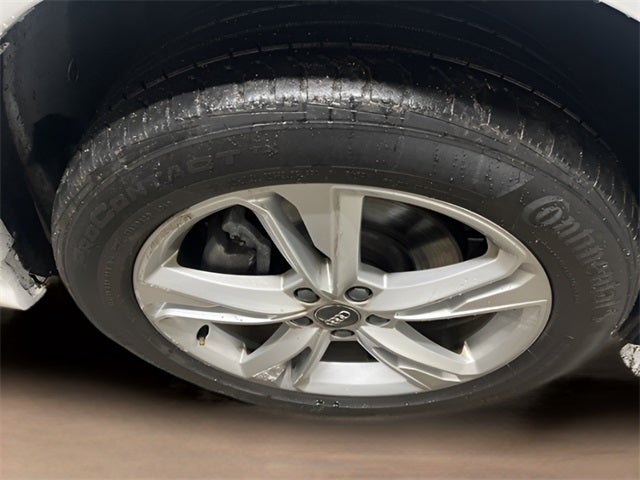 2020 Audi Q3 Premium 45 TFSI S line quattro Tiptronic