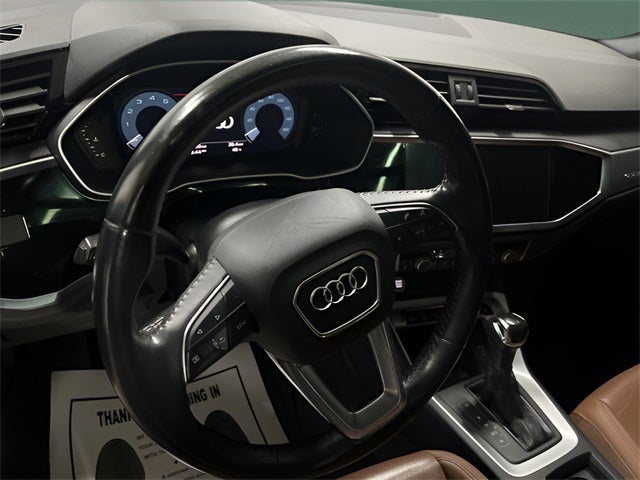 2020 Audi Q3 Premium 45 TFSI S line quattro Tiptronic