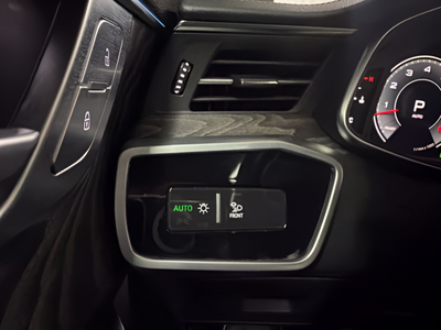 2024 Audi A6 Sedan Premium Plus 55 TFSI quattro S tronic