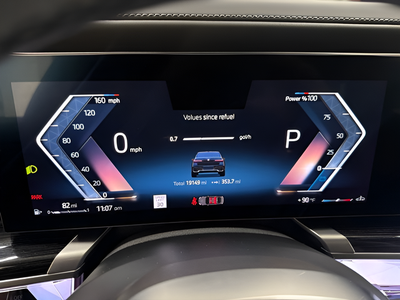 2025 BMW 740i xDrive