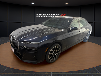 2025 BMW 740i xDrive