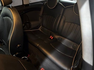 2010 MINI Cooper Clubman Base