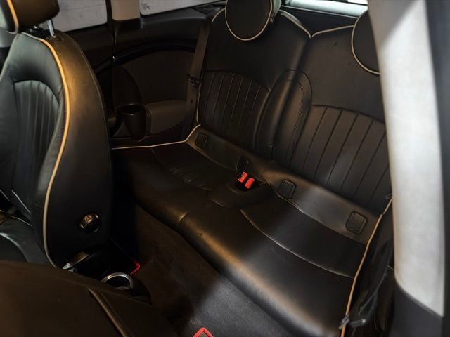 2010 MINI Cooper Clubman Base