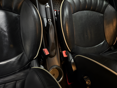 2010 MINI Cooper Clubman Base