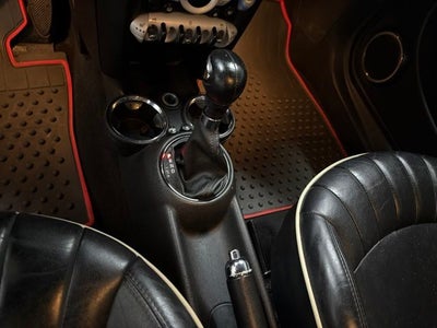2010 MINI Cooper Clubman Base