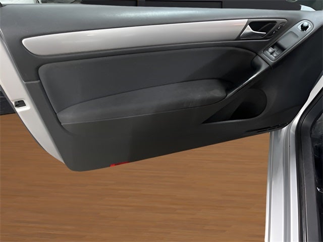 2010 Volkswagen Golf 2-Door