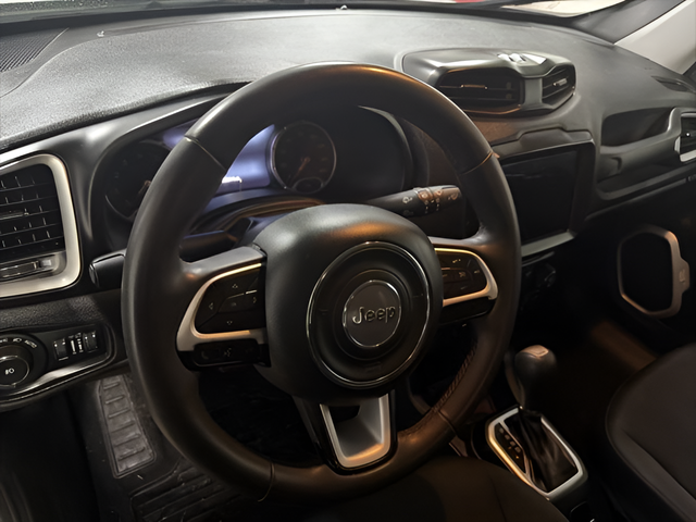 2018 Jeep Renegade Latitude FWD