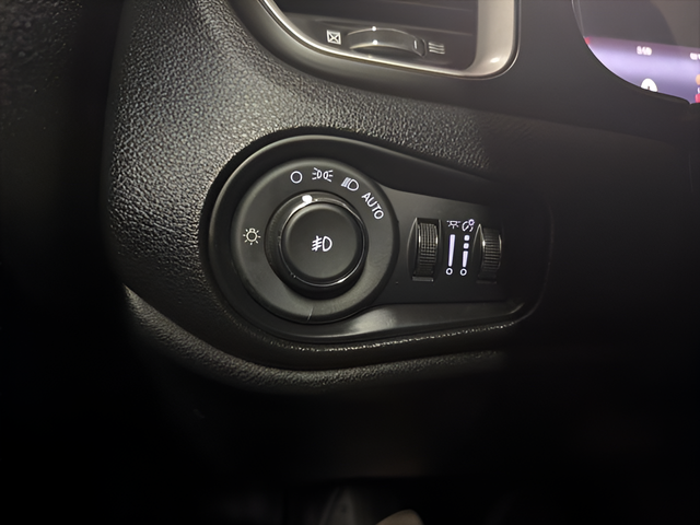 2018 Jeep Renegade Latitude FWD