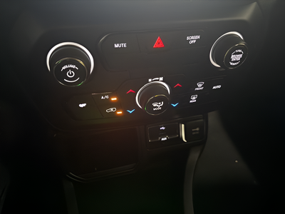 2018 Jeep Renegade Latitude FWD