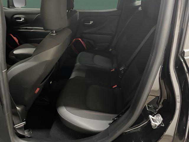 2015 Jeep Renegade Trailhawk