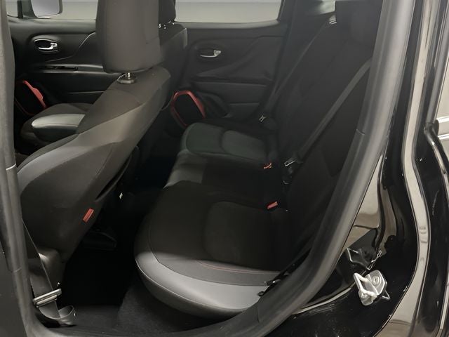 2015 Jeep Renegade Trailhawk