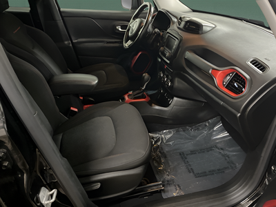 2015 Jeep Renegade Trailhawk