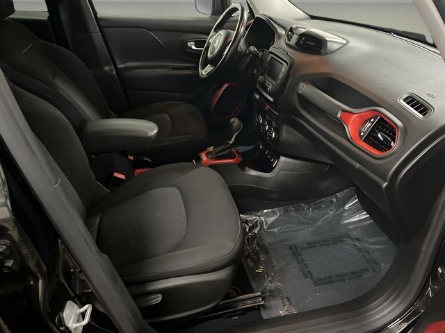2015 Jeep Renegade Trailhawk
