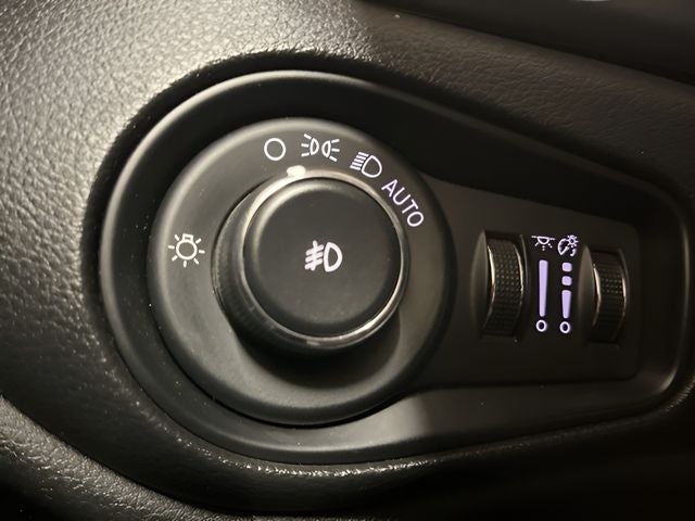 2015 Jeep Renegade Trailhawk