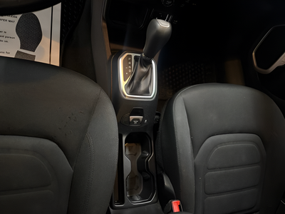 2020 Jeep Renegade Latitude FWD
