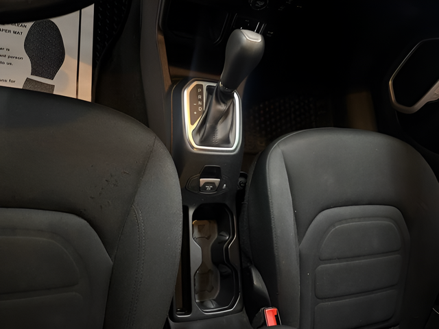 2020 Jeep Renegade Latitude FWD