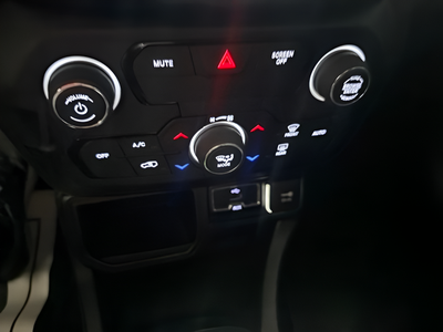 2020 Jeep Renegade Latitude FWD