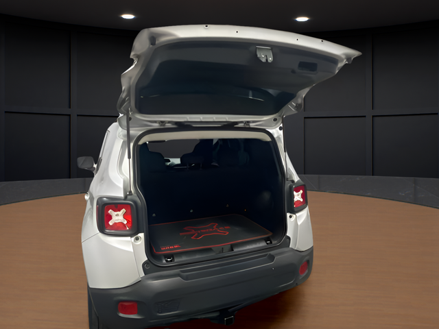 2020 Jeep Renegade Latitude FWD