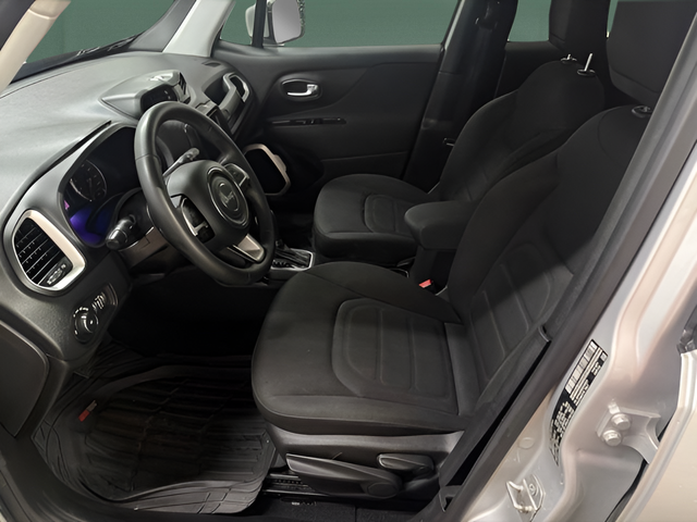 2019 Jeep Renegade Latitude FWD
