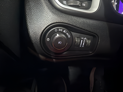 2019 Jeep Renegade Latitude FWD