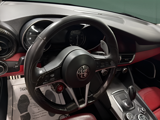 2018 Alfa Romeo Giulia Ti Sport